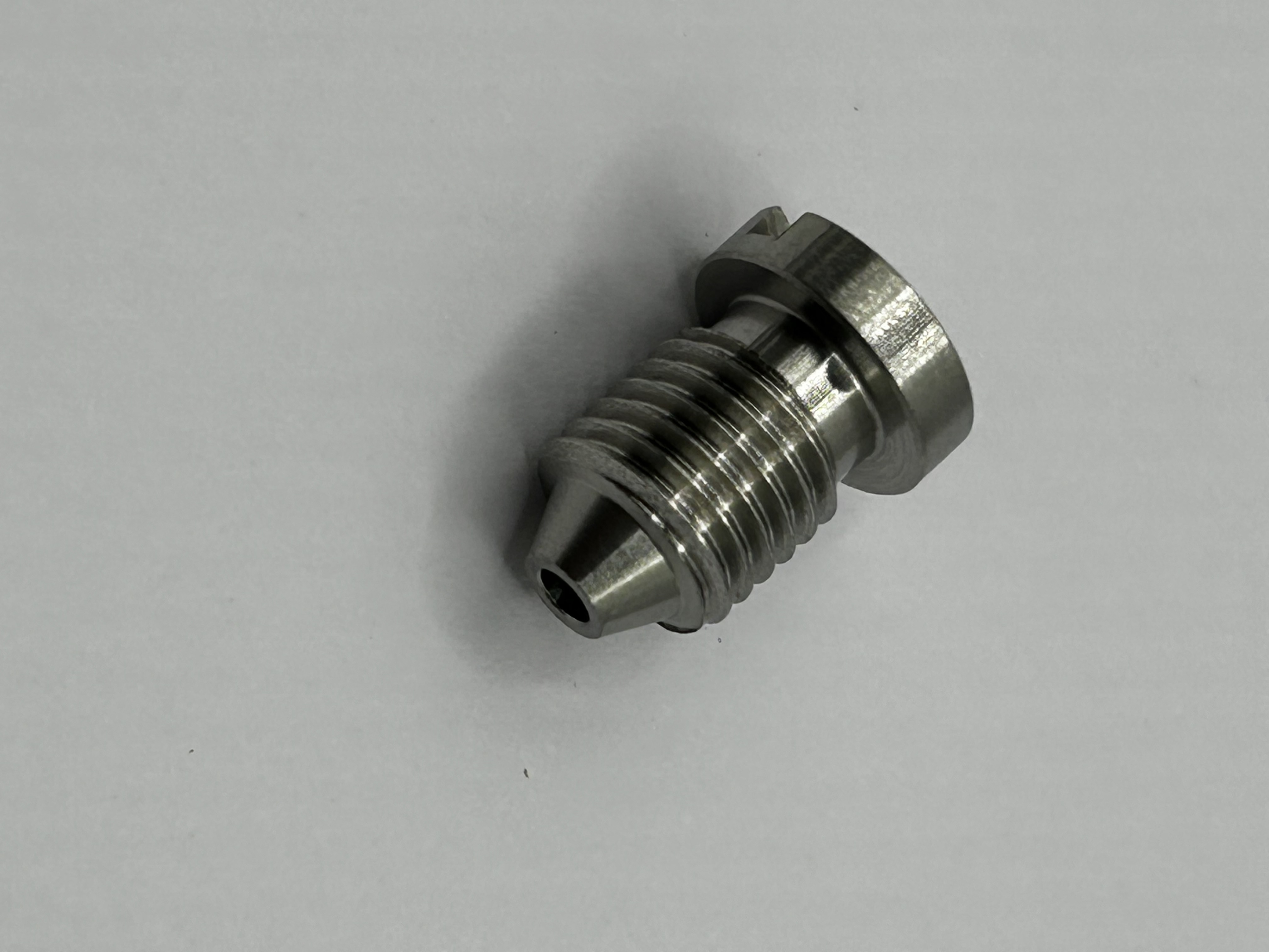 Buse M8x1 - 2,1 mm - inox