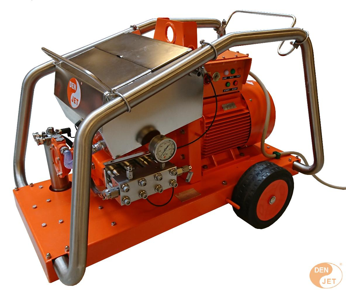 Nettoyeur de pression 550 bars, 30 Litres/minutes